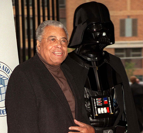 James Earl Jones fala sobre o Episódio VII