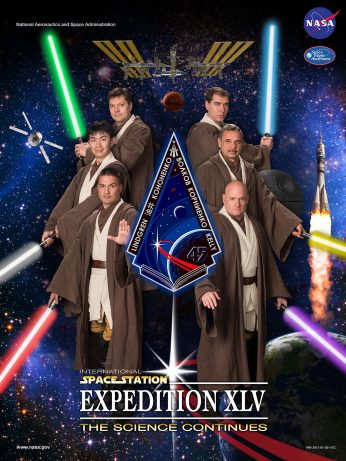 Astronautas se vestem como Jedi em foto oficial da NASA