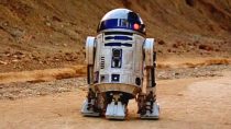 R2-D2 usado nos filmes é leiloado por US$ 2,7 milhões