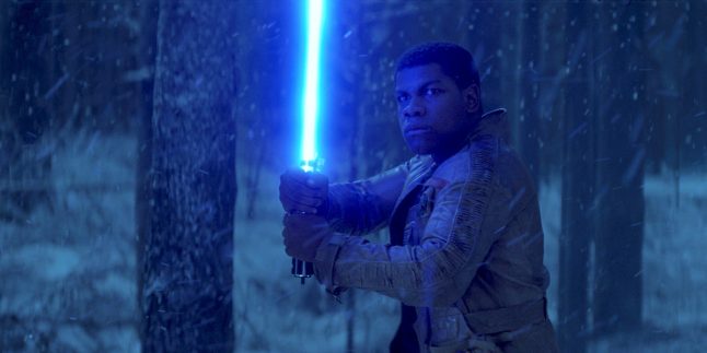 John Boyega dá detalhes sobre jornada de Finn