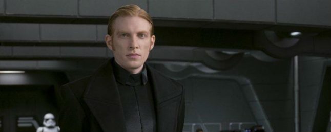 Livro explica como General Hux chegou à Primeira Ordem