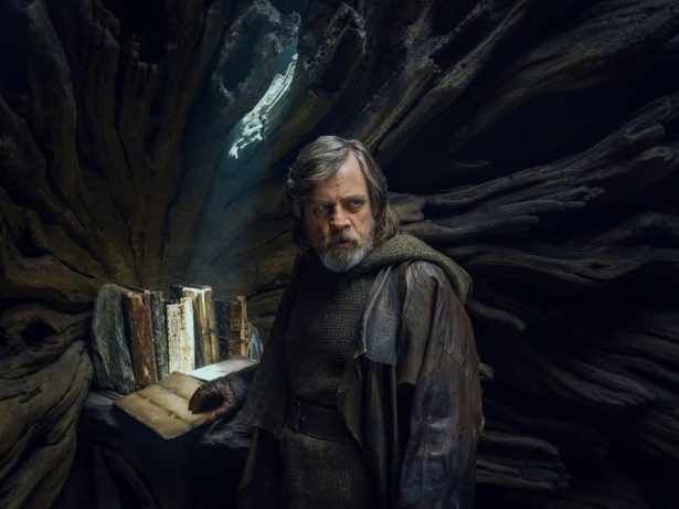 Rian Johnson e Mark Hamill falam sobre aparição surpresa no filme