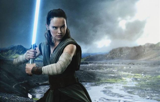 Rian Johnson diz que questão dos pais de Rey ainda “está em aberto”