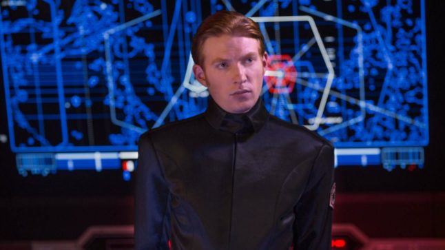 Domhnall Gleeson fala sobre a direção de J.J. Abrams para o Episódio IX