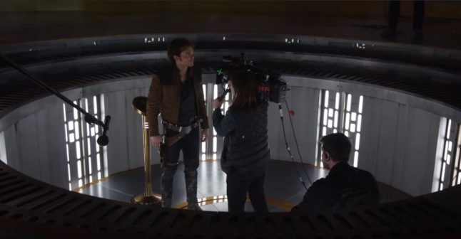 Novo vídeo dos bastidores mostra trechos inéditos de Han Solo