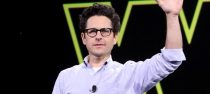 J.J. Abrams defende os acontecimentos de Os Últimos Jedi