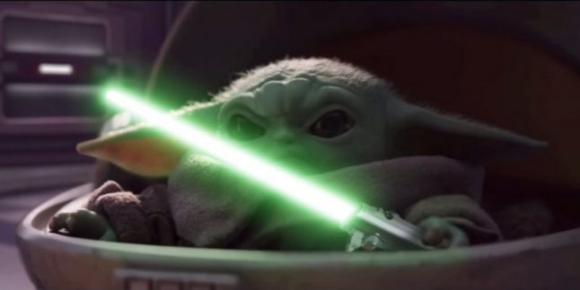 Baby Yoda enfrenta Darth Sidious, o Imperador, em divertido vídeo feito por fã