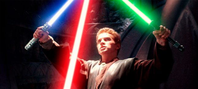 Rian Johnson, diretor de Os Últimos Jedi, defende a trilogia prequel