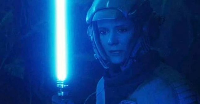 Nova imagem revela detalhes do sabre de luz de Leia
